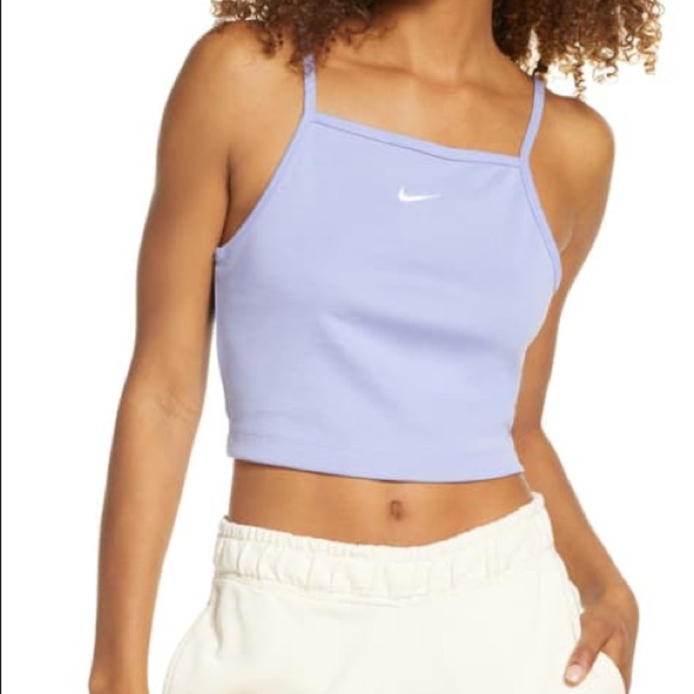 NWT Essential Tank
